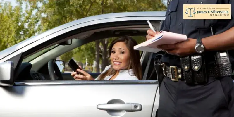 El mejor abogado especializado en multas de tráfico de Agoura Hills